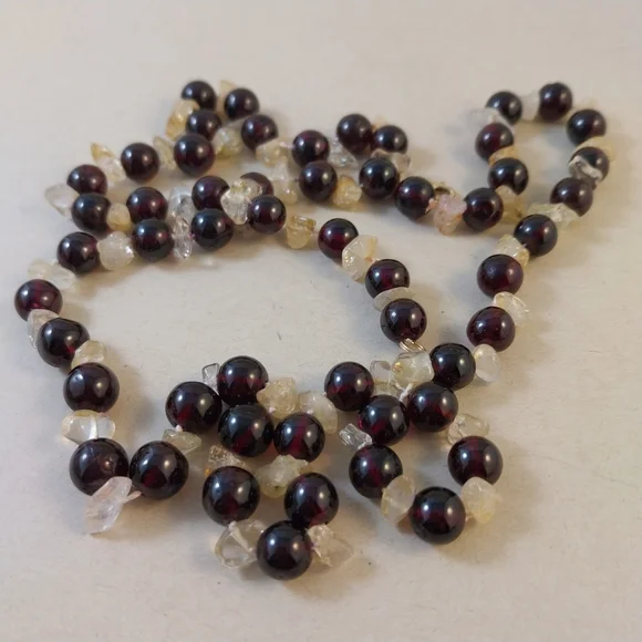Vintage Garnet Beaded Necklace - 585 (14k) Lock - Picture 11 of 16